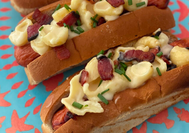 Bacon Mac’n Cheese Hot Dogs